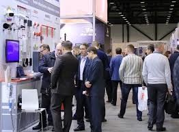Tin tức công ty mới nhất về Triển lãm Securika ở Moscow giới thiệu điện thoại rảnh tay khẩn cấp