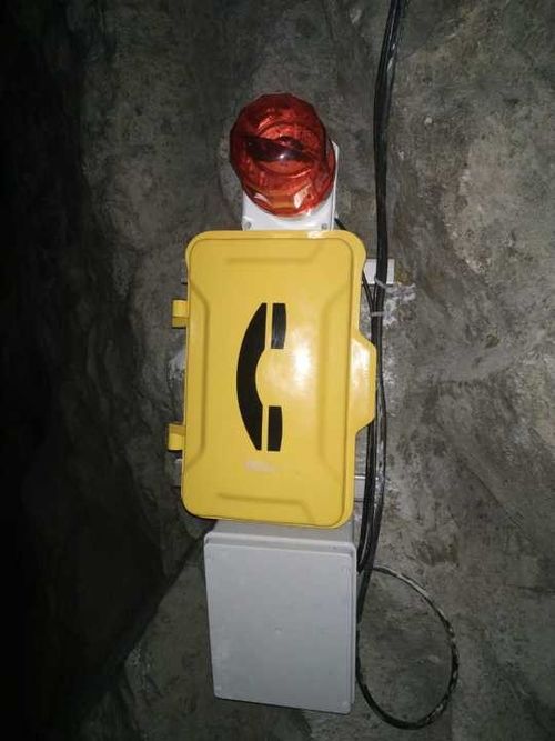 Tin tức công ty mới nhất về Công ty TNHH Công nghệ J&R cung cấp điện thoại chống thấm thời tiết công nghiệp cho Colombia